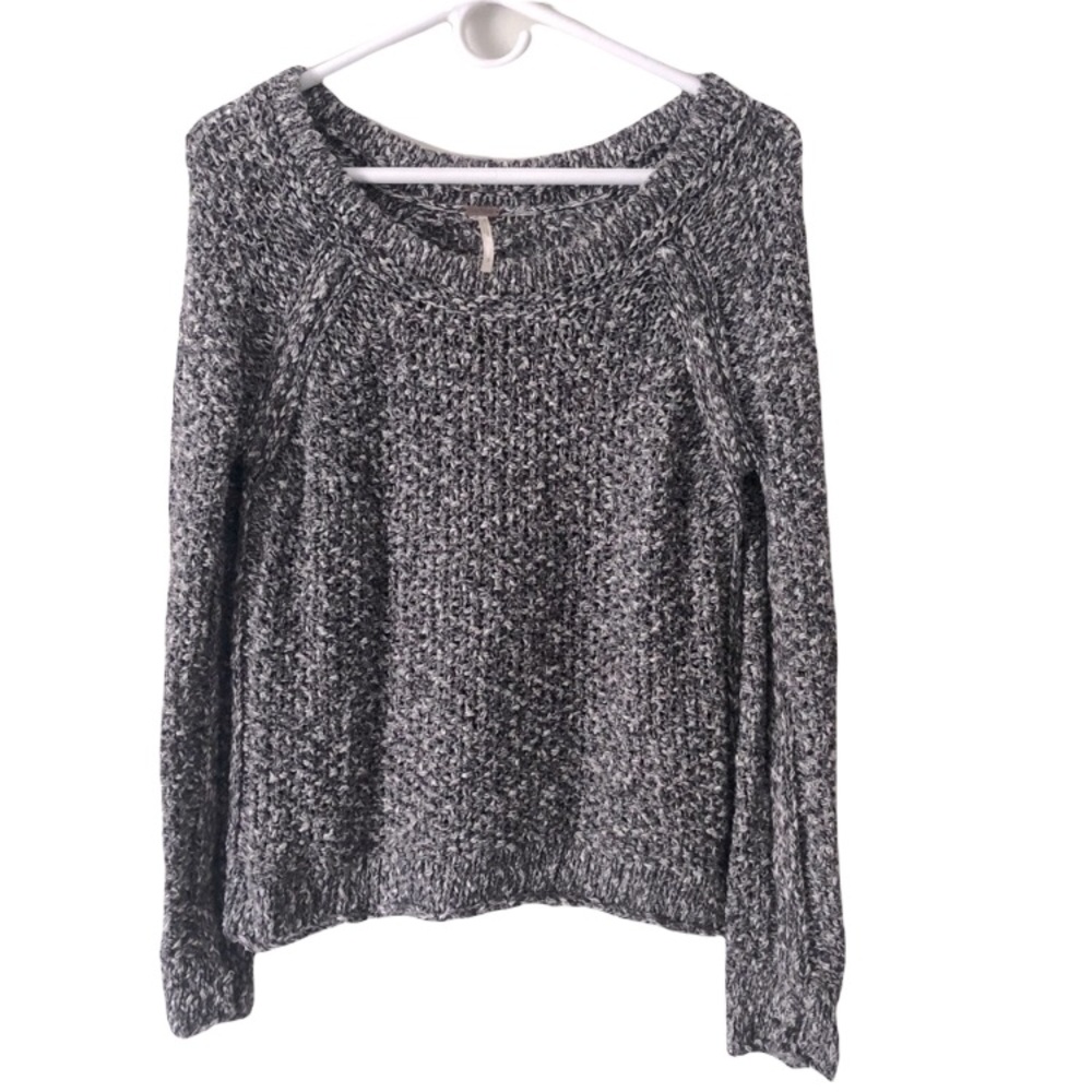 Free People sweater Size small